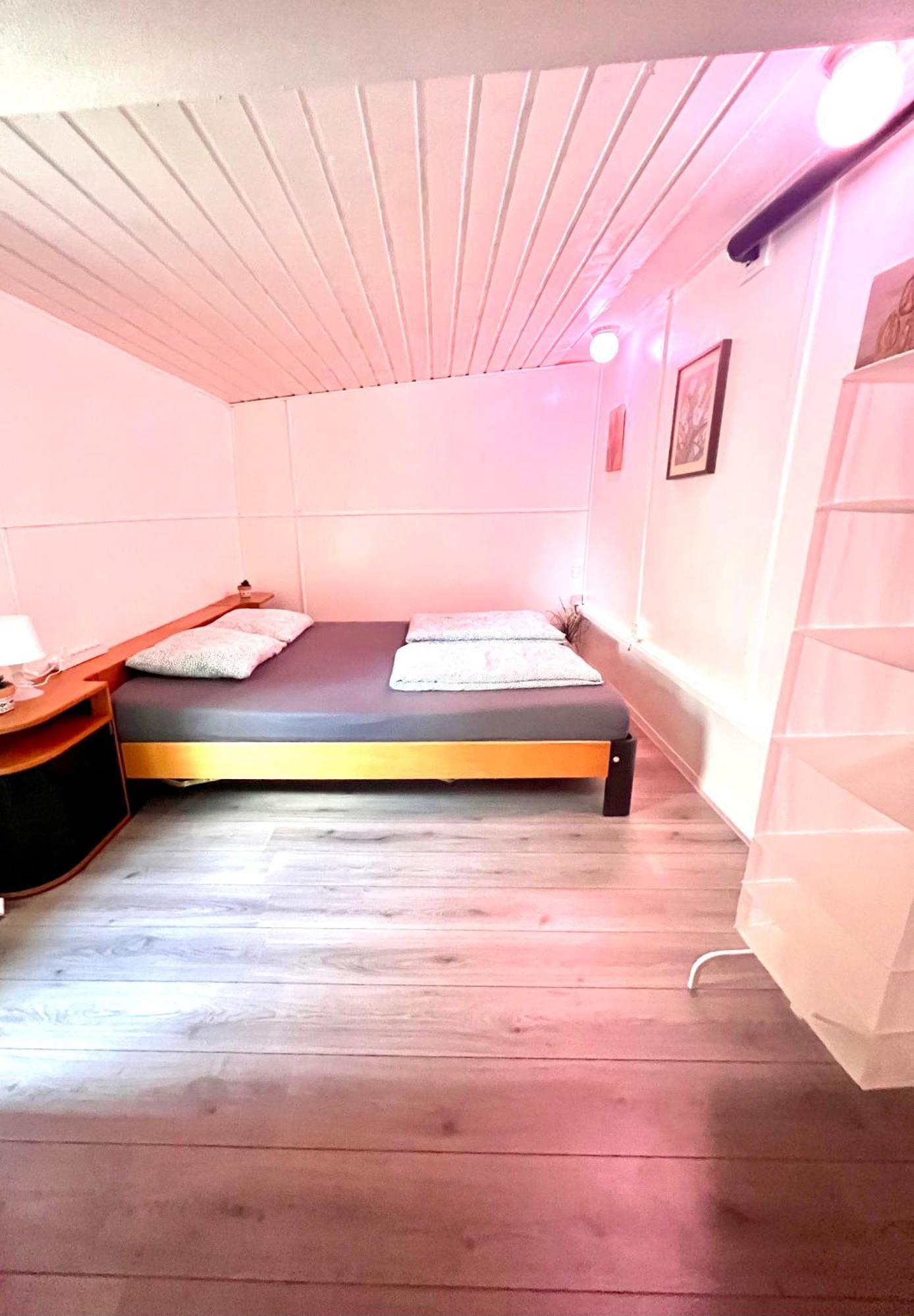 Buddha Style Family House & Jacuzzi & Sauna Near Amsterdam Vijfhuizen Екстериор снимка